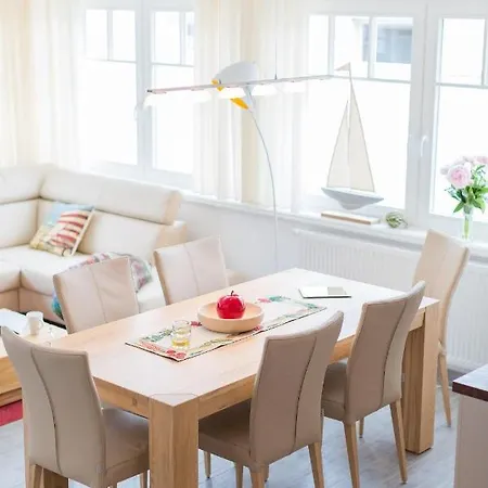 Haus Bugspriet Haegerende 別荘