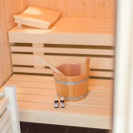 Holiday home Haus Bugspriet Haegerende Zingst