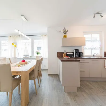 Haus Bugspriet Haegerende *